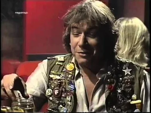 Angus T. Jones - Biography, Age, Net Worth, Career & Family Cost of Becoming