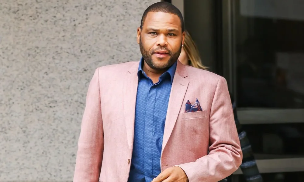 Anthony Anderson - Image 1
