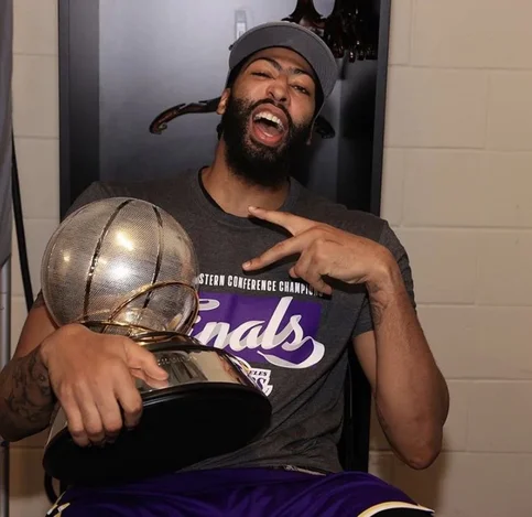 Anthony Davis - Biography, Age, Net Worth, Career & Family Timeline