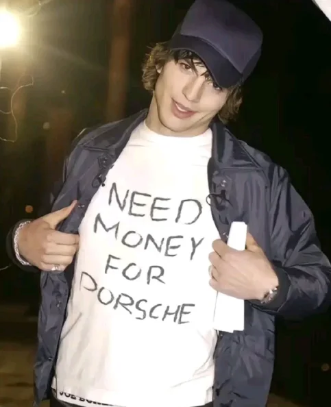 Ashton Kutcher - Biography, Age, Net Worth, Career & Family Cost of Becoming