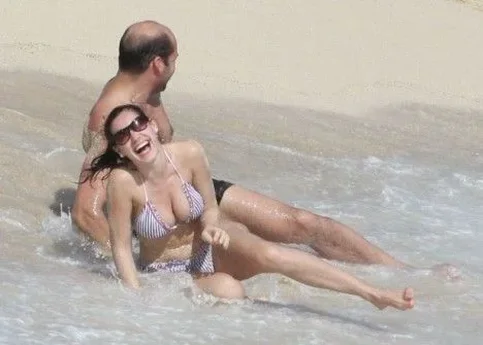 Billy Zane - Biography, Age, Net Worth, Career & Family Emotional Geography