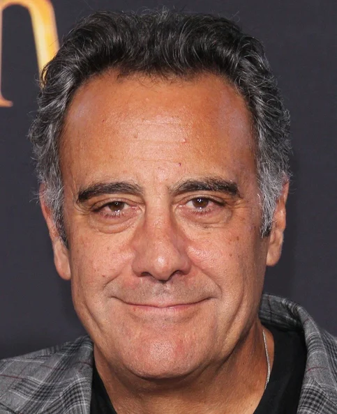 Brad Garrett - Biography, Age, Net Worth, Career & Family Timeline