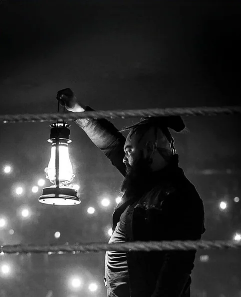 Bray Wyatt - Biography, Age, Net Worth, Career & Family Emotional Geography