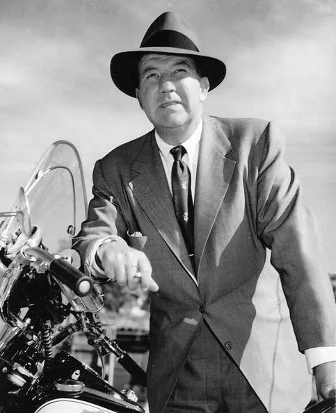 Broderick Crawford - Biography, Age, Net Worth, Career & Family Cost of Becoming