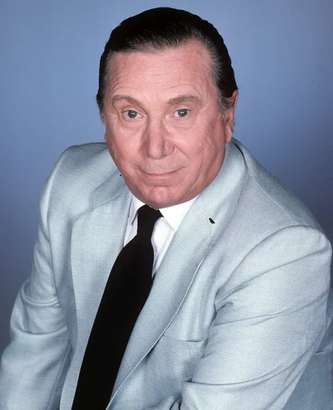 Bruno Kirby - Biography, Age, Net Worth, Career & Family Timeline