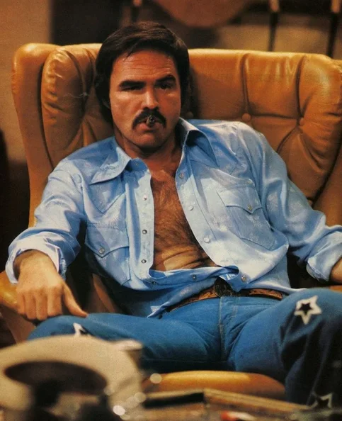 Burt Young - Biography, Age, Net Worth, Career & Family Favourites