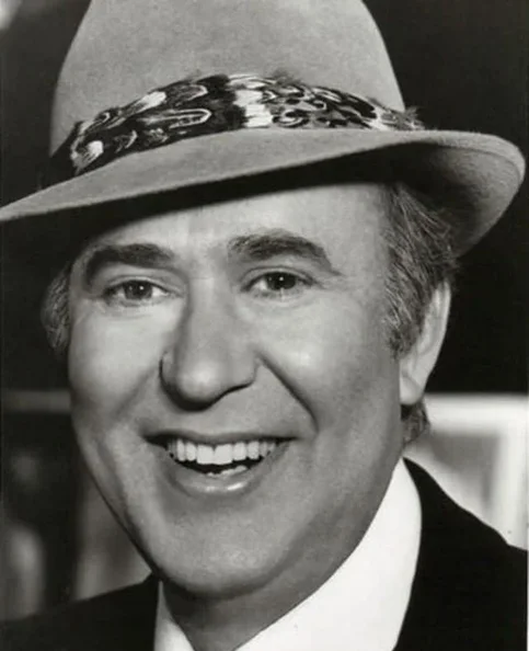Carl Reiner - Biography, Age, Net Worth, Career & Family Favourites