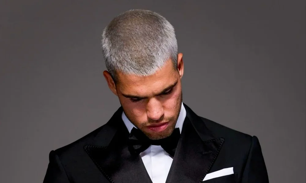 Carlos Alazraqui - Image 1