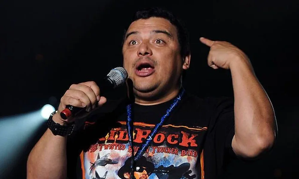 Carlos Mencia - Image 1