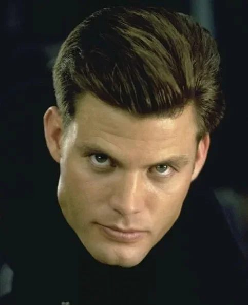 Casper Van Dien - Biography, Age, Net Worth, Career & Family Cost of Becoming