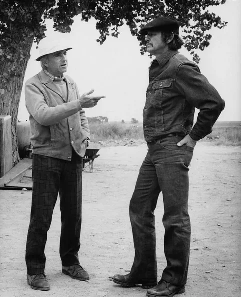 Charles Fleischer - Biography, Age, Net Worth, Career & Family Timeline