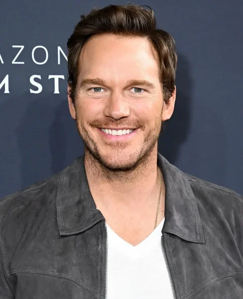 Chris Pratt - Biography, Age, Net Worth, Career & Family Cost of Becoming