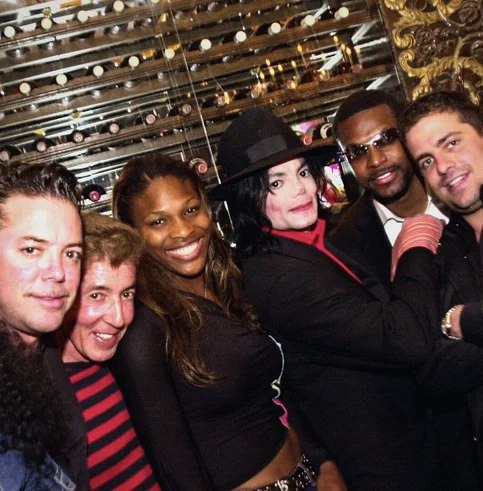 Chris Tucker - Biography, Age, Net Worth, Career & Family Cost of Becoming