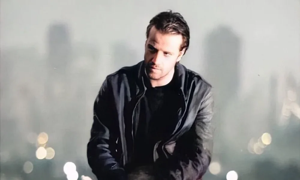 Christopher Lambert - Image 1