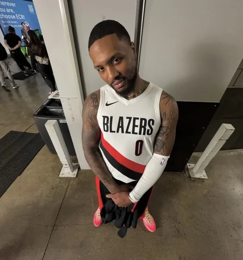 Damian Lillard - Biography, Age, Net Worth, Career & Family Cost of Becoming