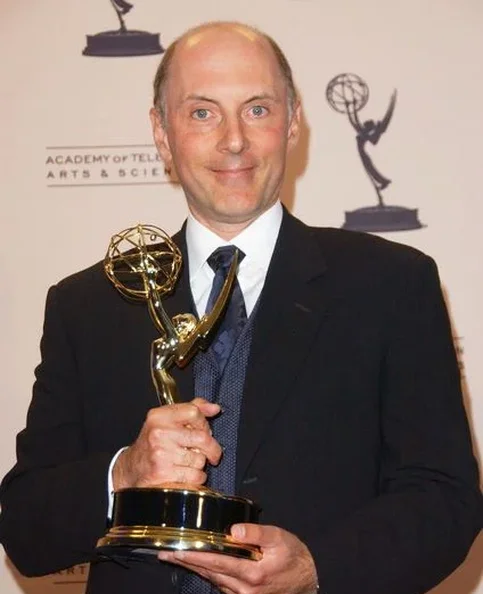 Dan Castellaneta - Biography, Age, Net Worth, Career & Family Favourites