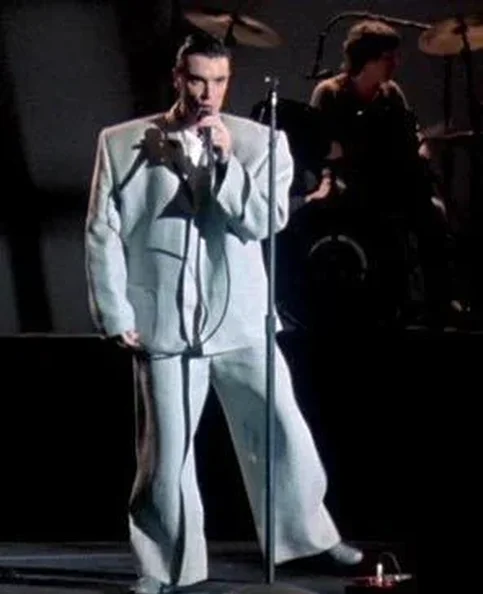 David Byrne - Biography, Age, Net Worth, Career & Family Timeline