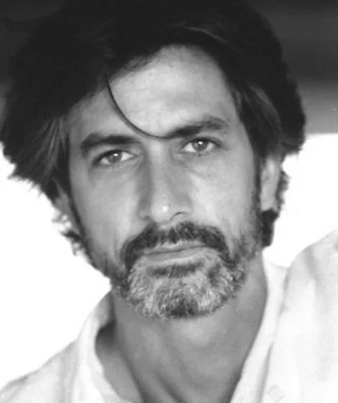 David Strathairn - Biography, Age, Net Worth, Career & Family Cost of Becoming