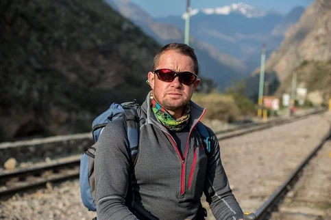 Dean Edwards - Biography, Age, Net Worth, Career & Family Favourites