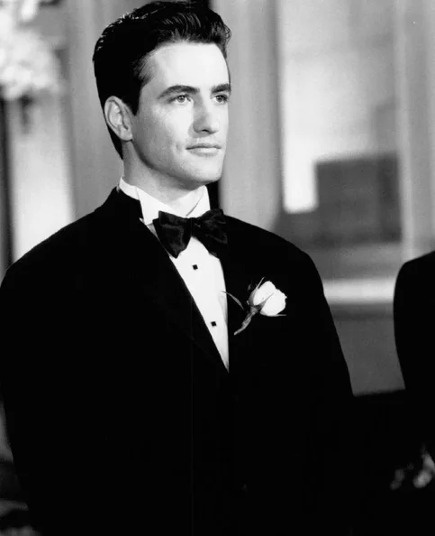 Dermot Mulroney - Biography, Age, Net Worth, Career & Family Cost of Becoming