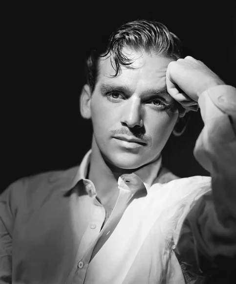 Douglas Fairbanks - Biography, Age, Net Worth, Career & Family Timeline