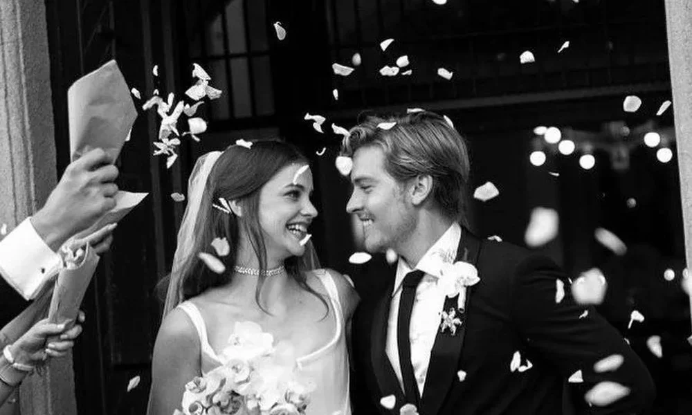 Dylan Sprouse - Image 1