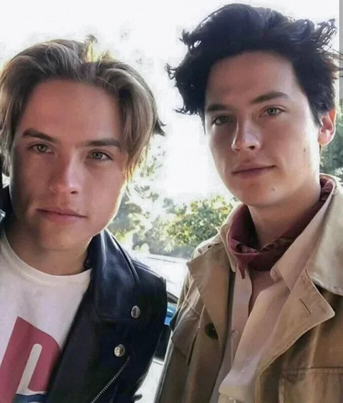 Dylan Sprouse - Biography, Age, Net Worth, Career & Family Favourites