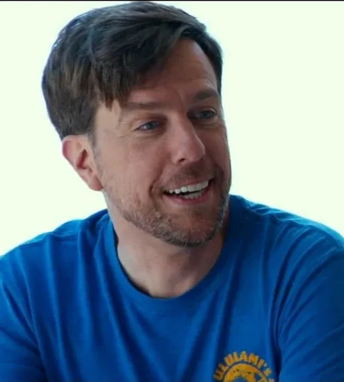 Ed Helms - Biography, Age, Net Worth, Career & Family Favourites