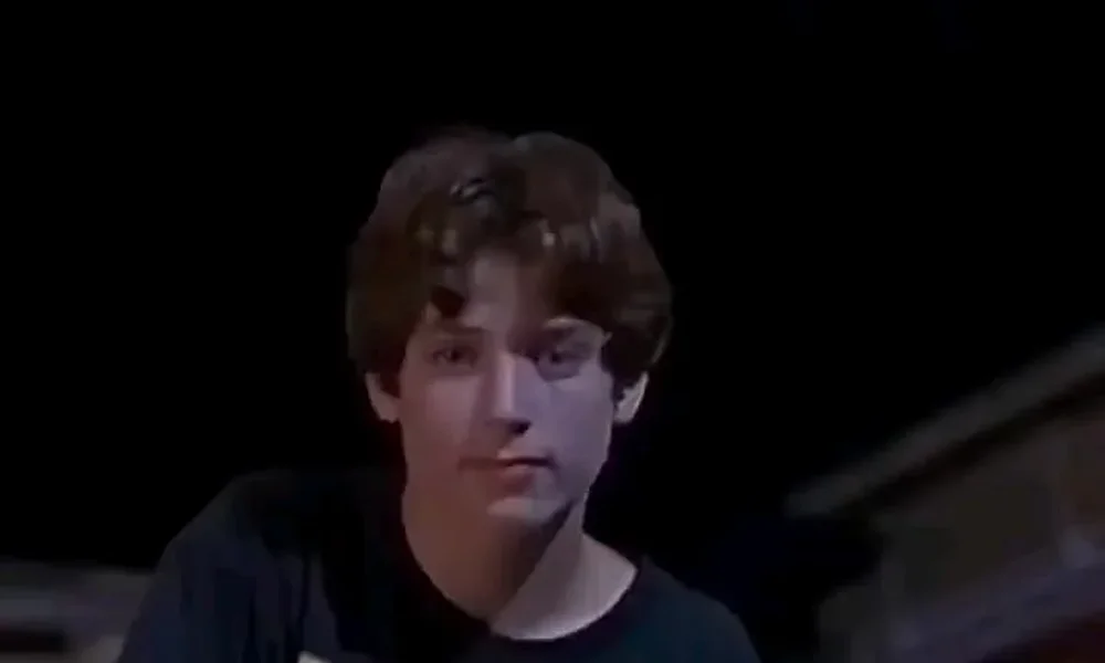 Elijah Wood - Image 1