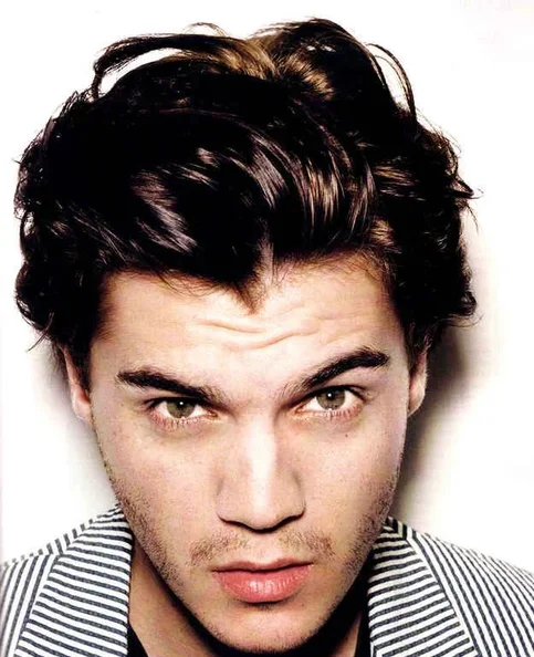 Emile Hirsch - Biography, Age, Net Worth, Career & Family Cost of Becoming