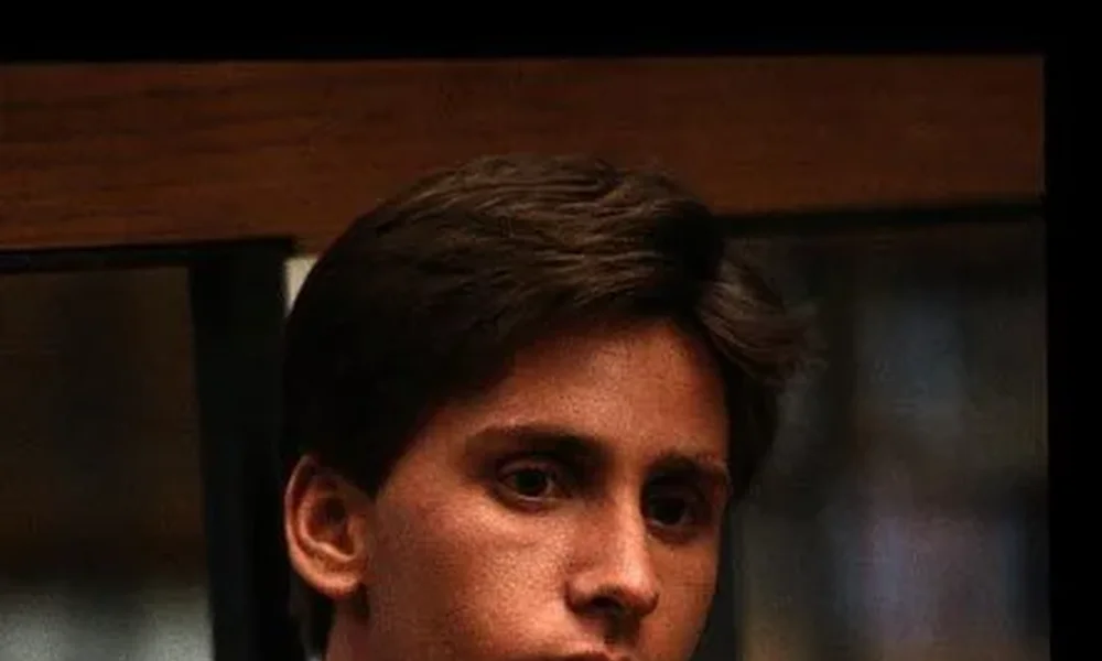Emilio Estevez - Image 1