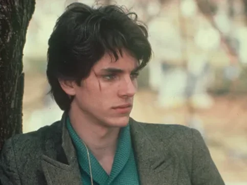 Eric Roberts - Biography, Age, Net Worth, Career & Family Cost of Becoming