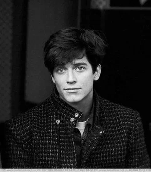 Eric Stoltz - Biography, Age, Net Worth, Career & Family Favourites