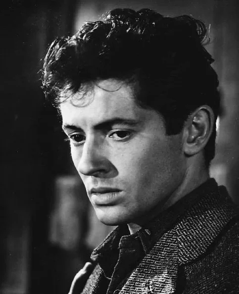 Farley Granger - Biography, Age, Net Worth, Career & Family Cost of Becoming