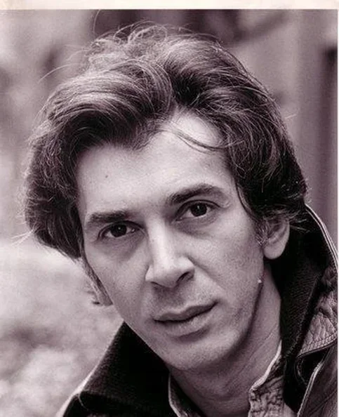 Frank Langella - Biography, Age, Net Worth, Career & Family Favourites