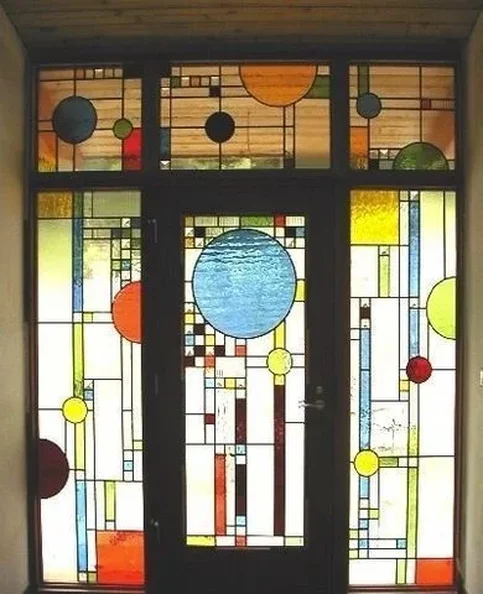 Frank Lloyd - Biography, Age, Net Worth, Career & Family Emotional Geography