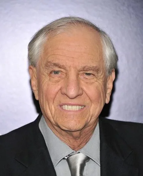 Garry Marshall - Biography, Age, Net Worth, Career & Family Favourites