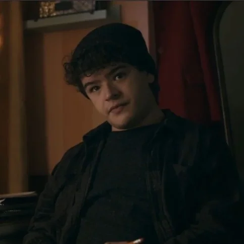 Gaten Matarazzo - Biography, Age, Net Worth, Career & Family Emotional Geography