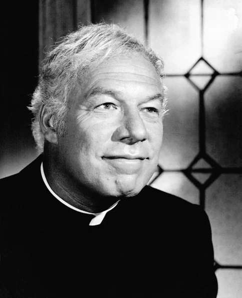 George Kennedy - Biography, Age, Net Worth, Career & Family Cost of Becoming