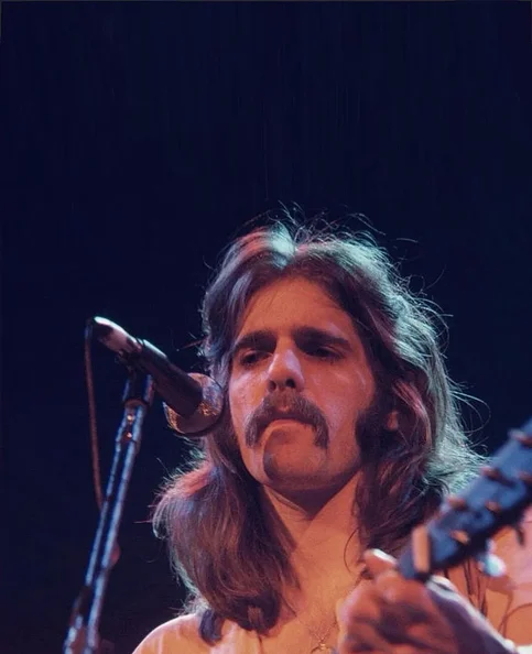 Glenn Frey - Biography, Age, Net Worth, Career & Family Favourites