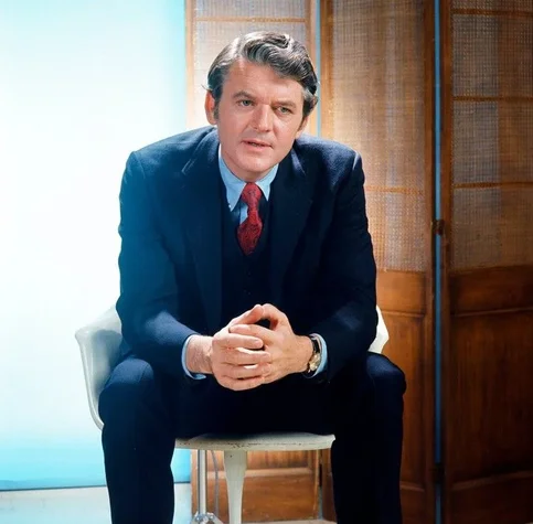 Hal Holbrook - Biography, Age, Net Worth, Career & Family Favourites