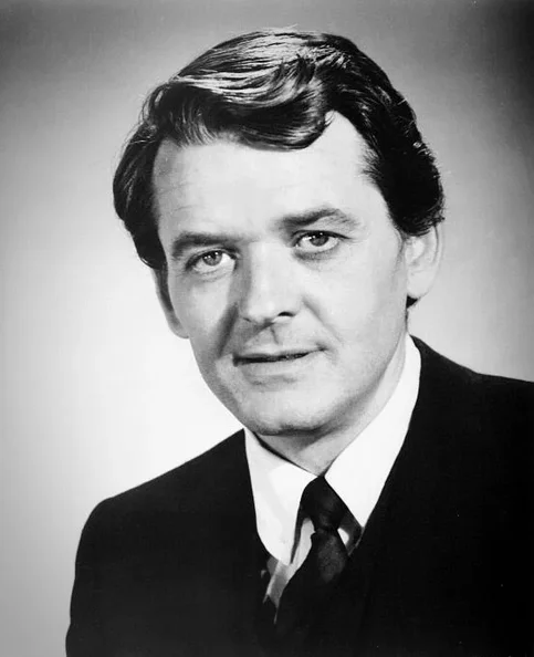 Hal Holbrook - Biography, Age, Net Worth, Career & Family Emotional Geography