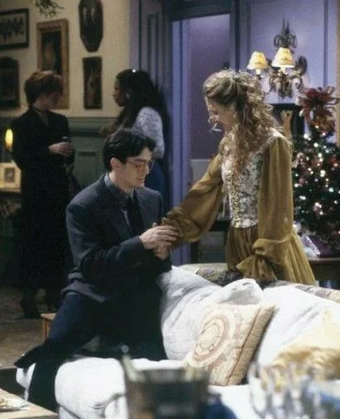 Hank Azaria - Biography, Age, Net Worth, Career & Family Favourites