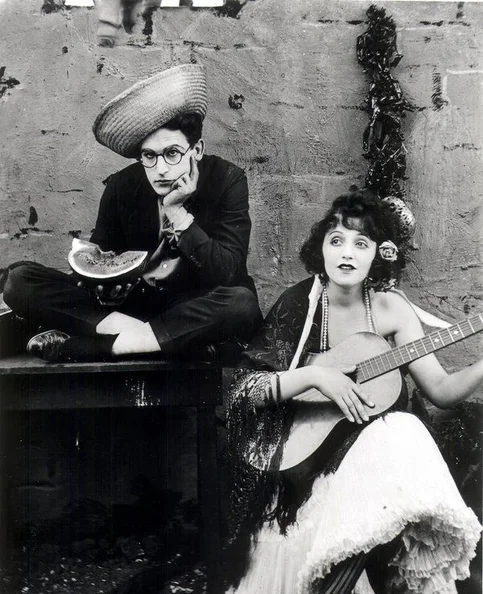 Harold Lloyd - Biography, Age, Net Worth, Career & Family Favourites