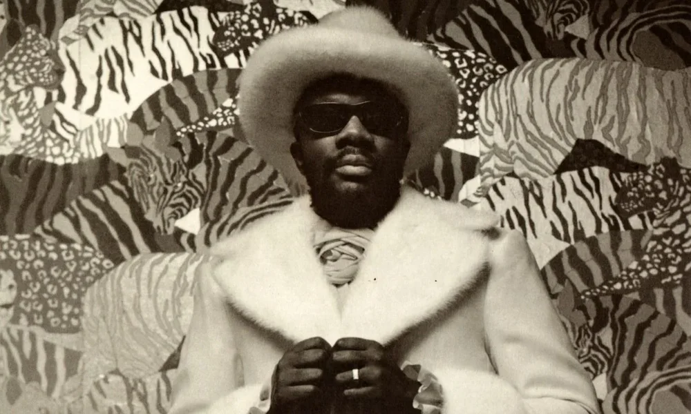 Isaac Hayes - Image 1