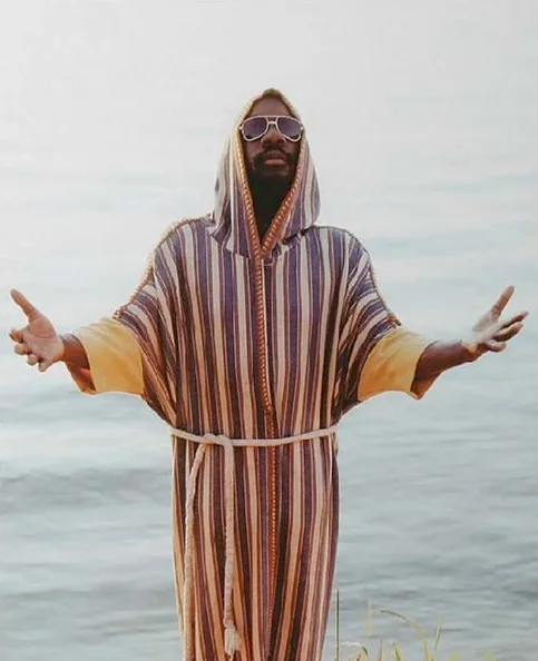 Isaac Hayes - Biography, Age, Net Worth, Career & Family Timeline