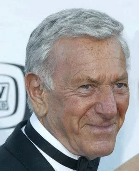 Jack Klugman - Biography, Age, Net Worth, Career & Family Timeline