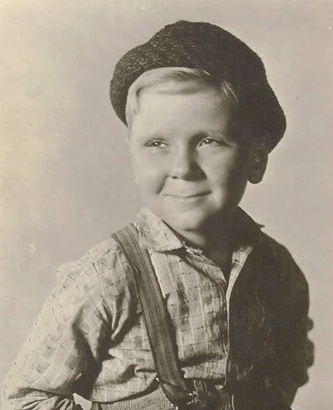 Jackie Cooper - Biography, Age, Net Worth, Career & Family Favourites