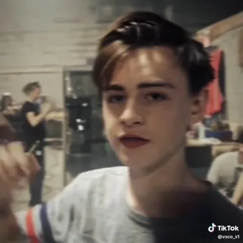 Jaeden Martell - Biography, Age, Net Worth, Career & Family Cost of Becoming