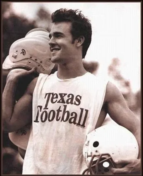 James Van Der Beek - Biography, Age, Net Worth, Career & Family Favourites